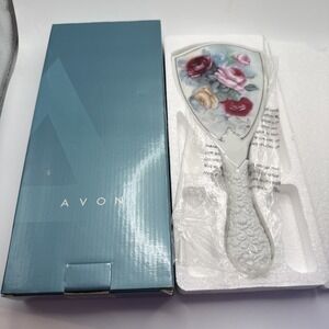 Avon Vintage Rose Vanity Collection Hand Mirror 2006 New in Box